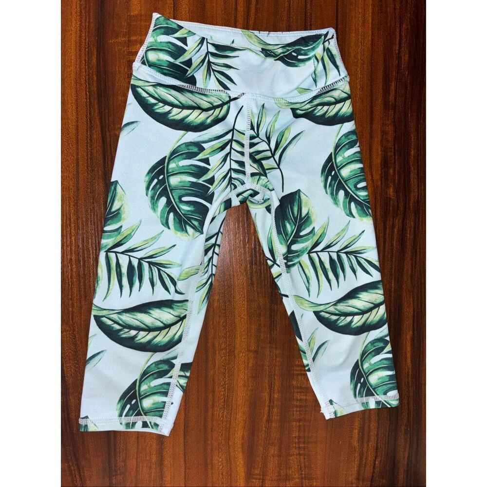Zella Capris size 4